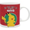 Pokémon Pikachu On the Way to the Gifts Hrnek vícebarevný - Merchstore.cz