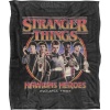 Stranger Things Flísová deka Season 5 - Hawkins Heroes Flísová deka vícebarevný - Merchstore.cz