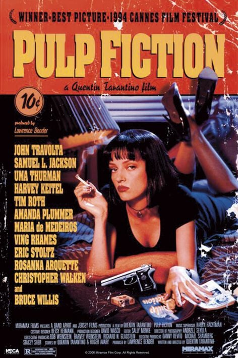 Pulp Fiction Cover (Mia Wallace on Bed) plakát vícebarevný - Merchstore.cz Pulp Fiction Cover (Mia Wallace on Bed) plakát vícebarevný - Merchstore.cz