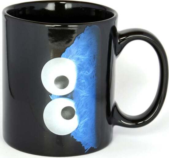 Sesame Street Cookies Hrnek cerná/modrá/bílá - Merchstore.cz Sesame Street Cookies Hrnek cerná/modrá/bílá - Merchstore.cz