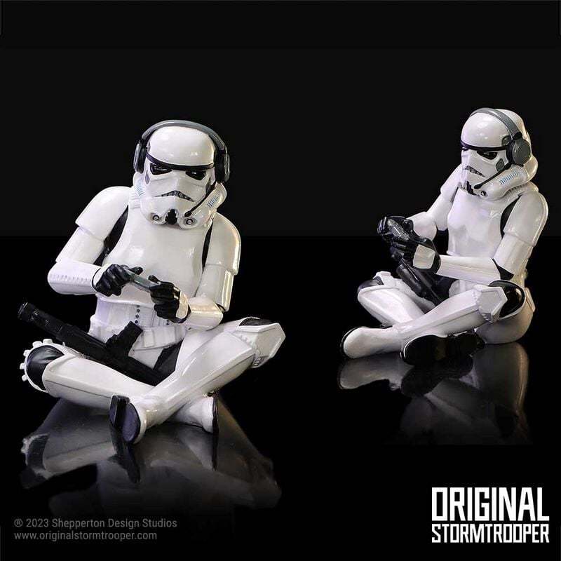 Star Wars Nemesis Now - Original Stormtrooper - Game On! Sberatelská postava vícebarevný - Merchstore.cz Star Wars Nemesis Now - Original Stormtrooper - Game On! Sberatelská postava vícebarevný - Merchstore.cz